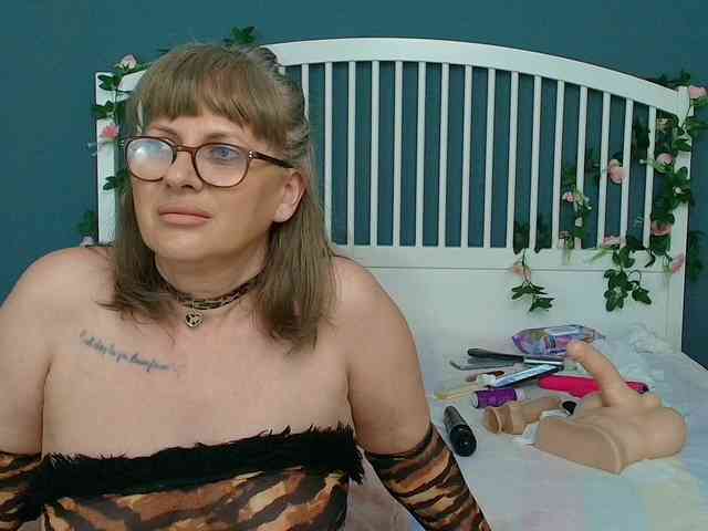 CougarMilf