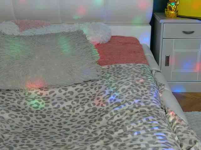 CougarMilf webcam
