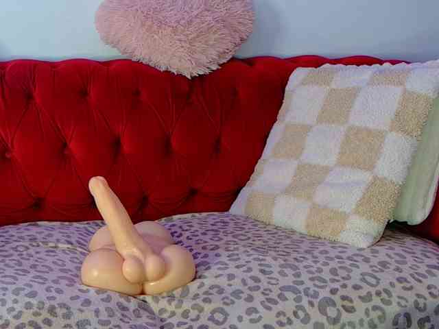 CougarMilf webcam