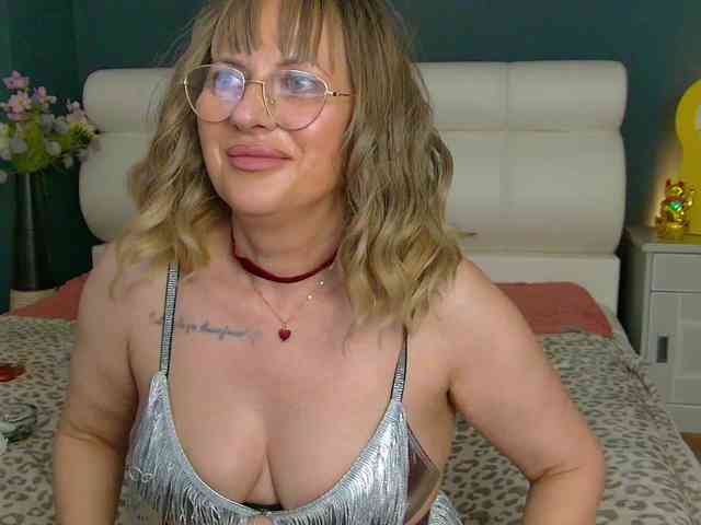 CougarMilf