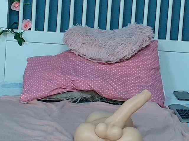 CougarMilf webcam