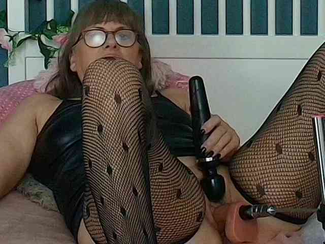 CougarMilf webcam