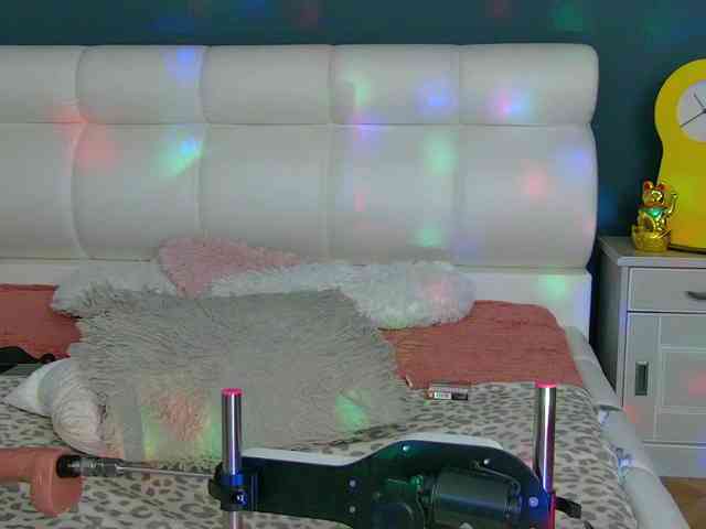 CougarMilf webcam