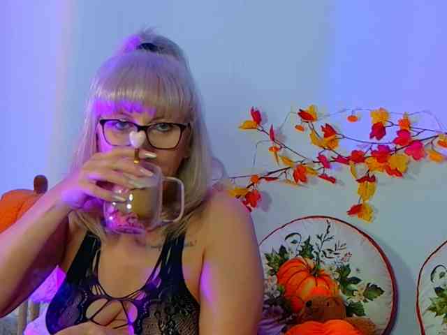 CougarMilf webcam