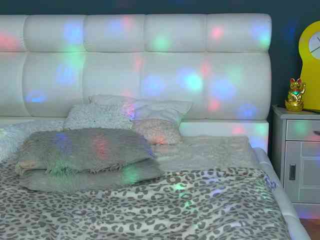 CougarMilf webcam