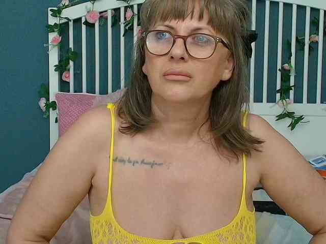 CougarMilf