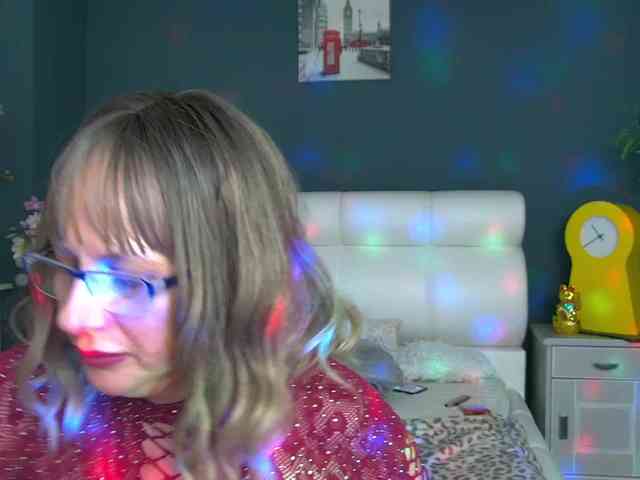 CougarMilf webcam