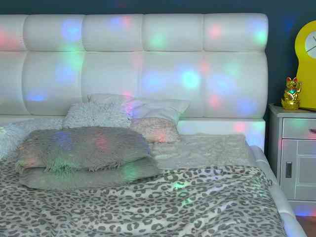 CougarMilf webcam