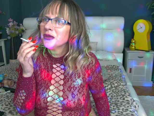 CougarMilf webcam