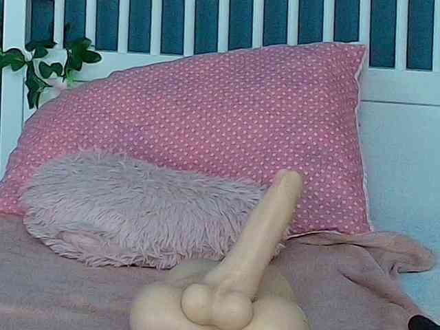 CougarMilf webcam