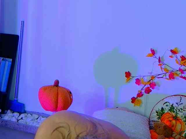 CougarMilf webcam