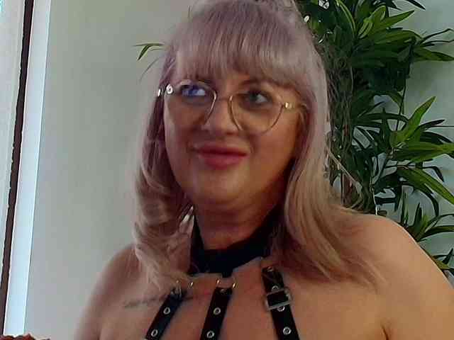 CougarMilf