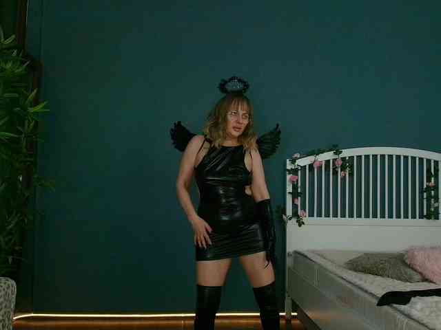 CougarMilf