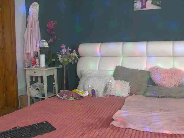 CougarMilf webcam