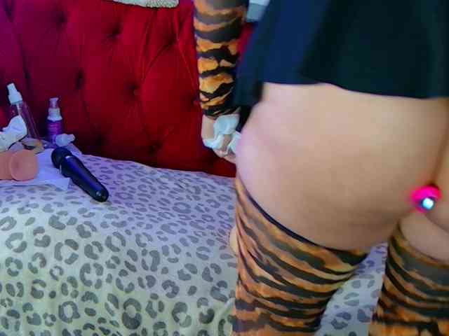 CougarMilf