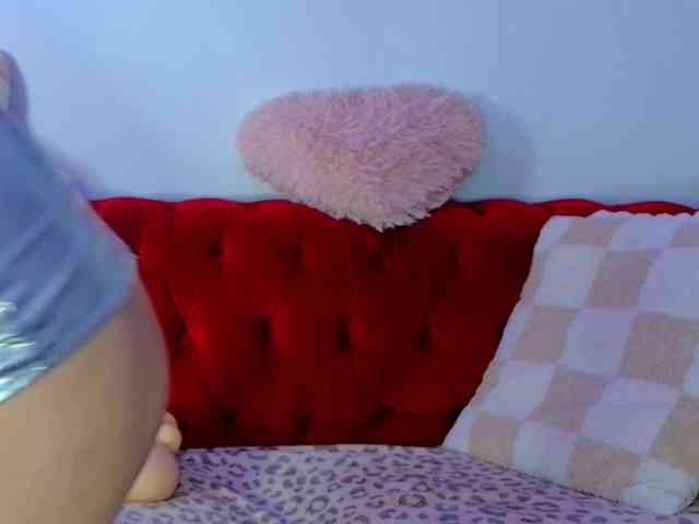 CougarMilf webcam