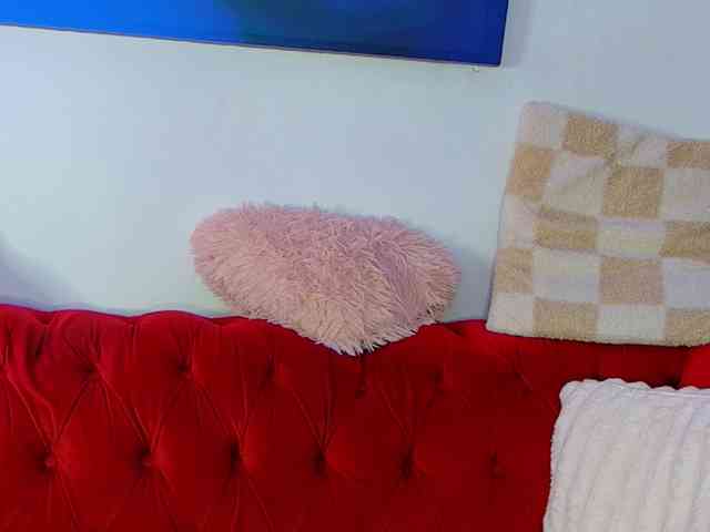CougarMilf webcam