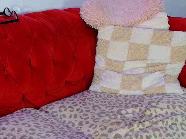 CougarMilf webcam