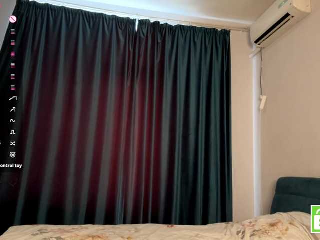 CristenViramontas live cam on BongaCams