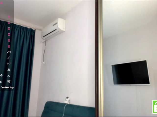 CristenViramontas live cam on BongaCams