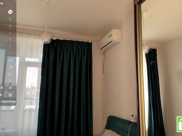 CristenViramontas live cam on BongaCams