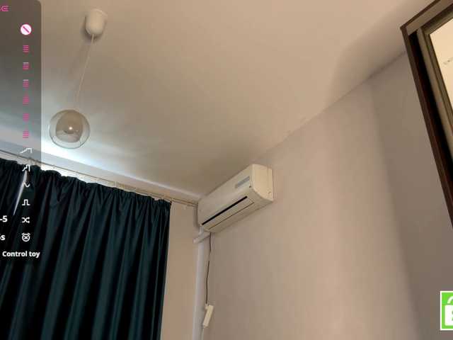 CristenViramontas live cam on BongaCams
