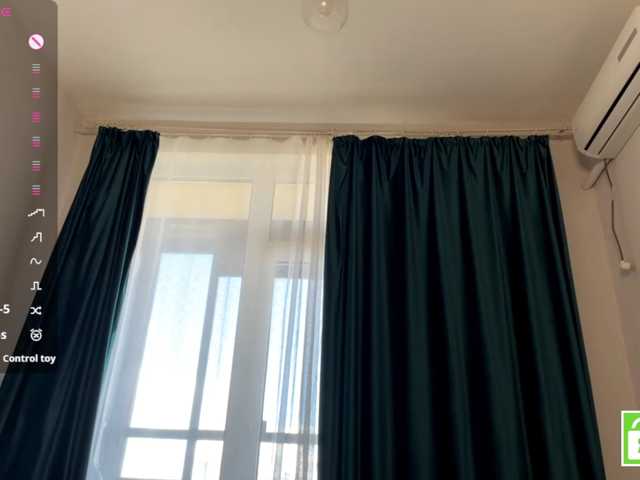CristenViramontas live cam on BongaCams