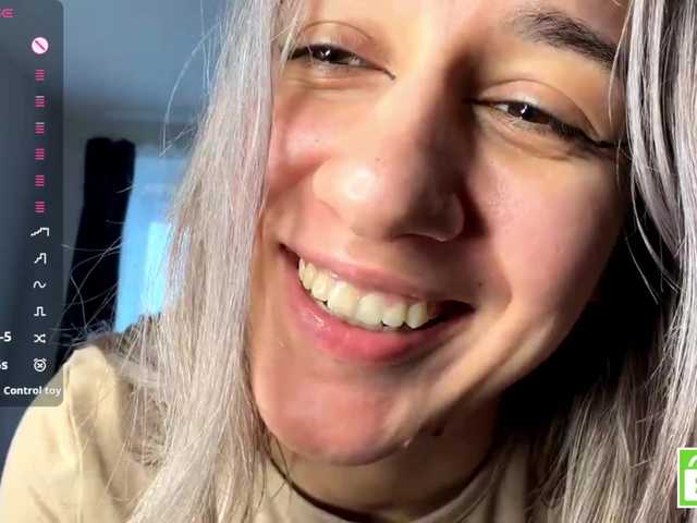 CristenViramontas live cam on BongaCams