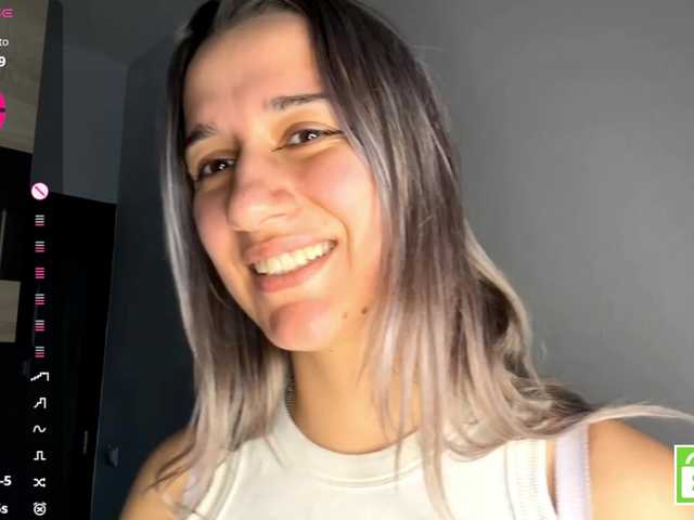 CristenViramontas live cam on BongaCams