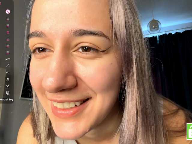 CristenViramontas live cam on BongaCams