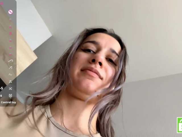 CristenViramontas live cam on BongaCams