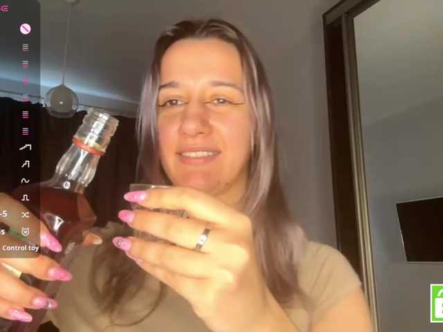 CristenViramontas live cam on BongaCams