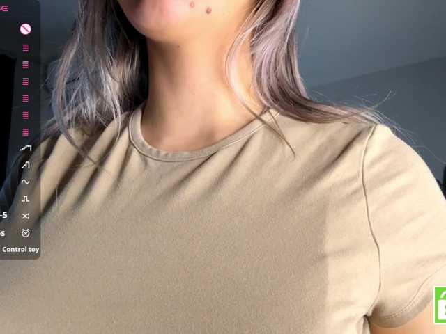 CristenViramontas live cam on BongaCams