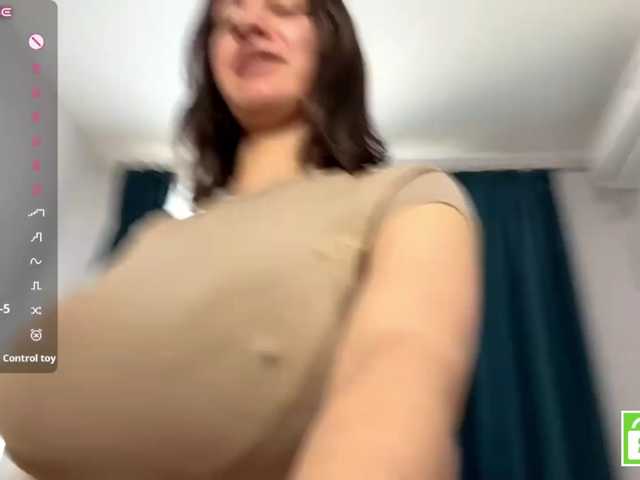 CristenViramontas live cam on BongaCams