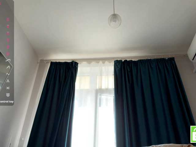 CristenViramontas live cam on BongaCams