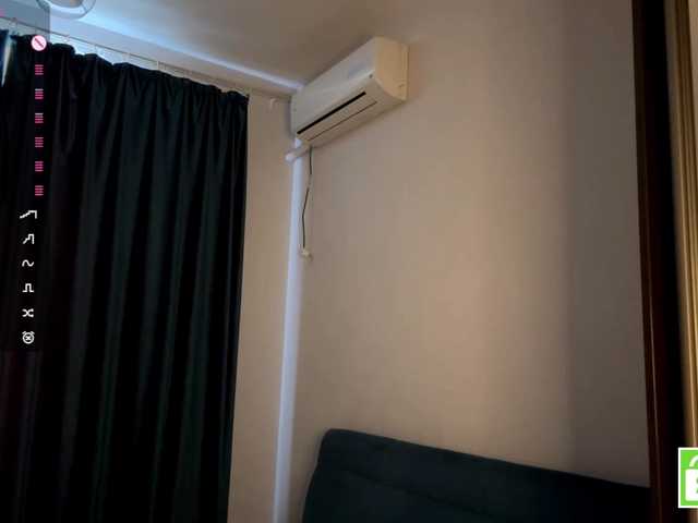 CristenViramontas live webcam show