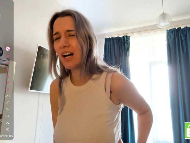 CristenViramontas live cam on BongaCams