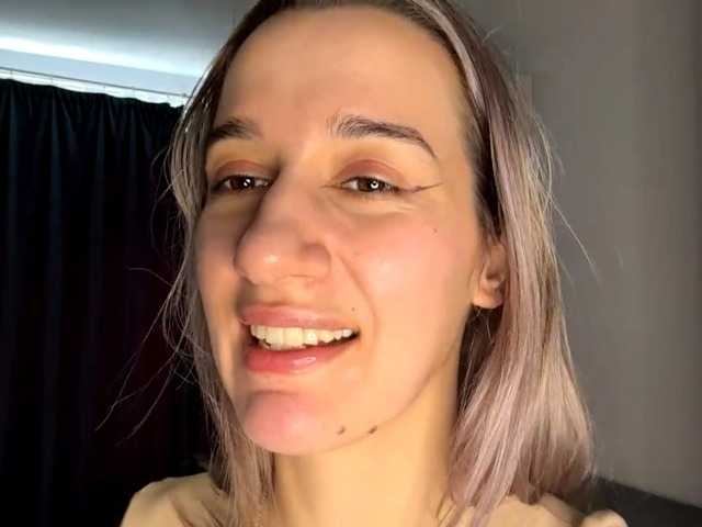 CristenViramontas live cam on BongaCams
