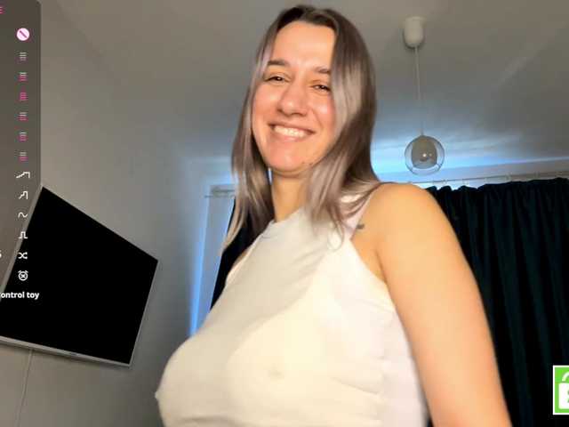 CristenViramontas live cam on BongaCams