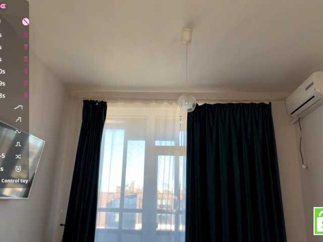 CristenViramontas live cam on BongaCams