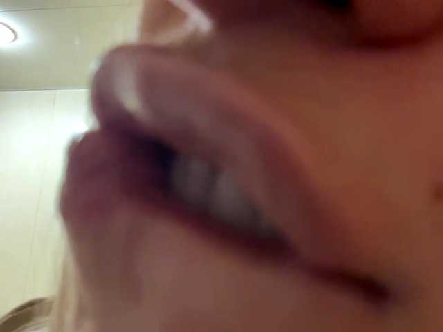 CristenViramontas live cam on BongaCams