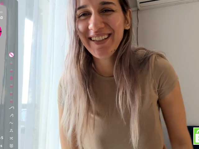 CristenViramontas live cam on BongaCams