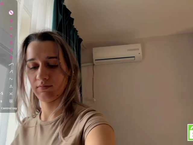 CristenViramontas live cam on BongaCams