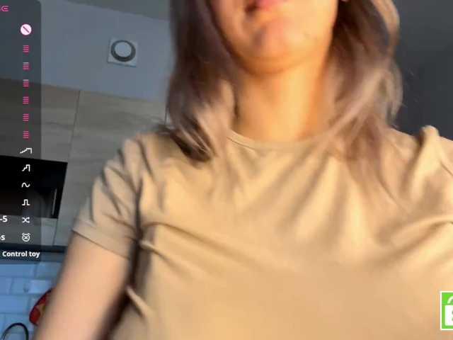 CristenViramontas live cam on BongaCams