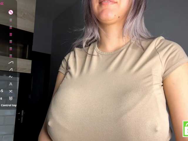 CristenViramontas live cam on BongaCams