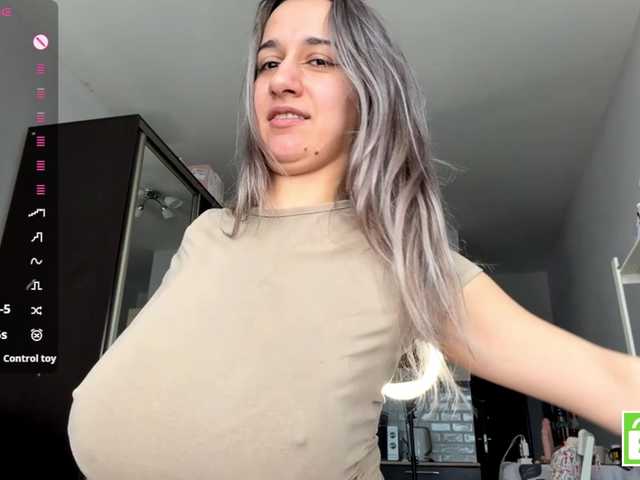 CristenViramontas live cam on BongaCams