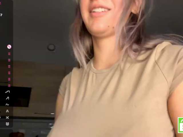 CristenViramontas live cam on BongaCams