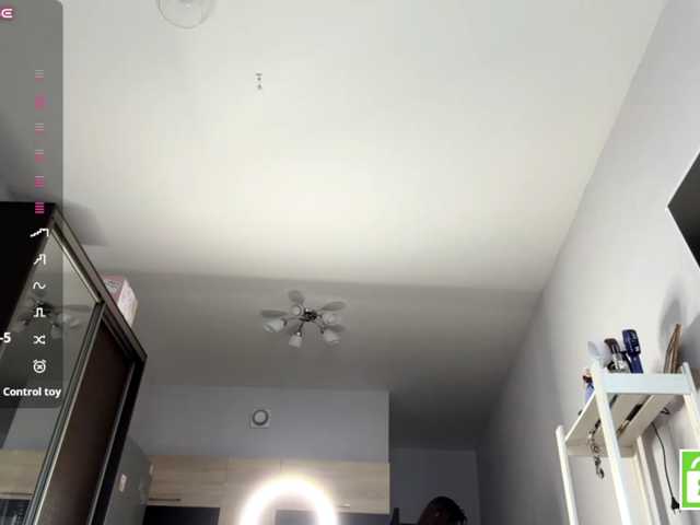 CristenViramontas live cam on BongaCams