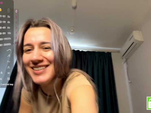 CristenViramontas live cam on BongaCams