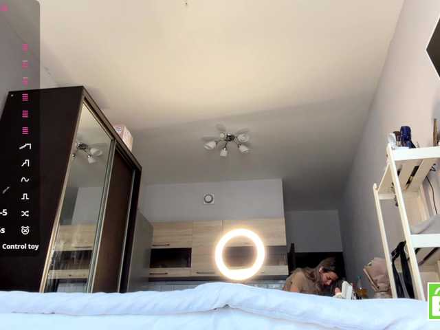 CristenViramontas live cam on BongaCams
